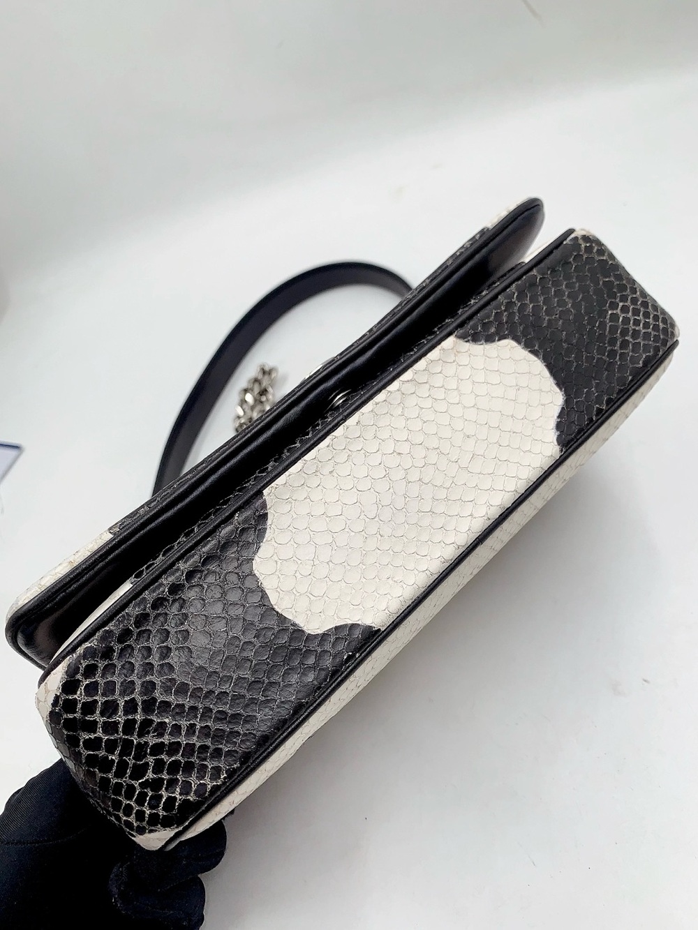 Authentic Burberry TB Logo Cow Print Leather Shoulder Bag - Picture 8 of 12